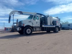 CAMION VACTOR - STERLING - L8500 - 09652 - 2